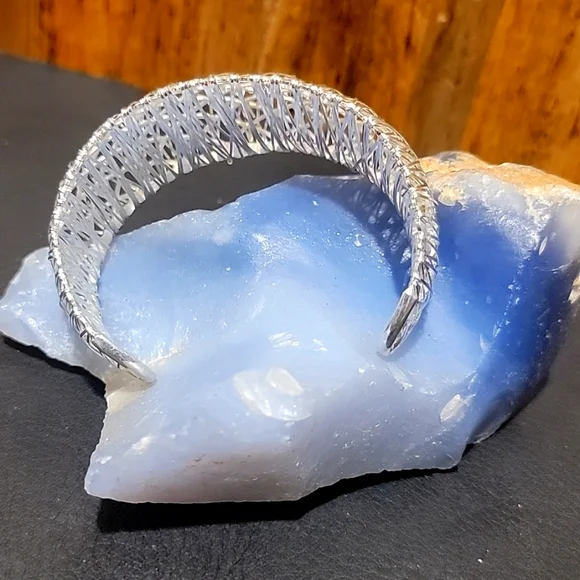 UltraFine Silver Large Bold Wire Wrapped Cuff - Picture 3 of 6